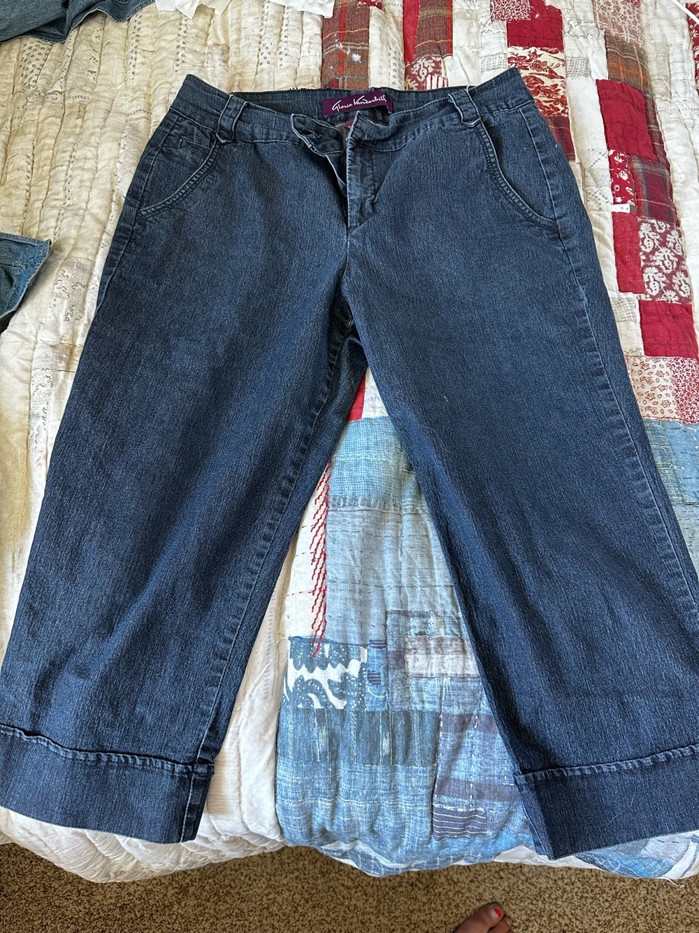 Gloria Vanderbilt Dark Blue Denim Jeans with Purple Label